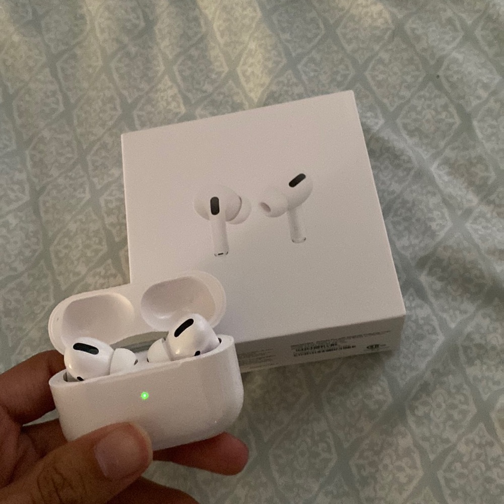 AirPods Pros